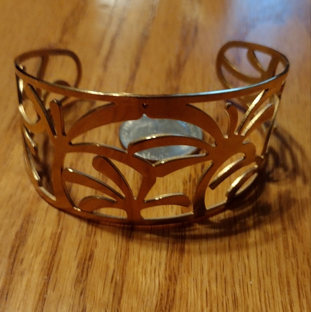 Vintage gold cuff bracelet